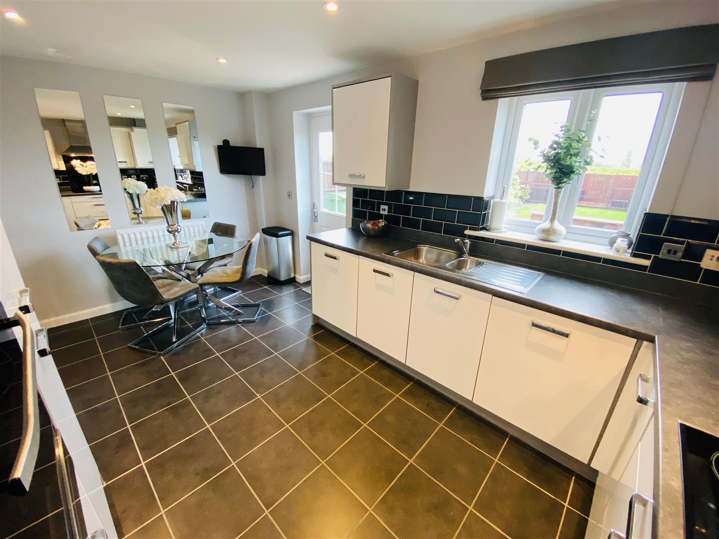 Hudscroft Drive, Hook, Goole